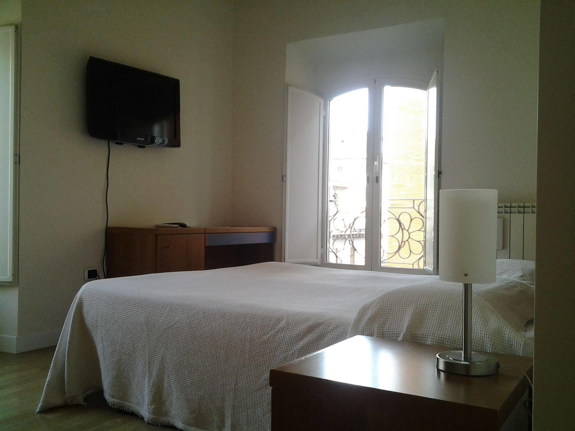 Tourist House B&B Рим Екстер'єр фото